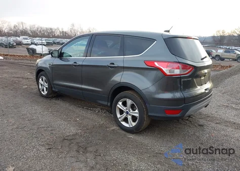 2016 Ford Escape Se z USA, uszkodzony, nr VIN 1FMCU9GX8GUB33497